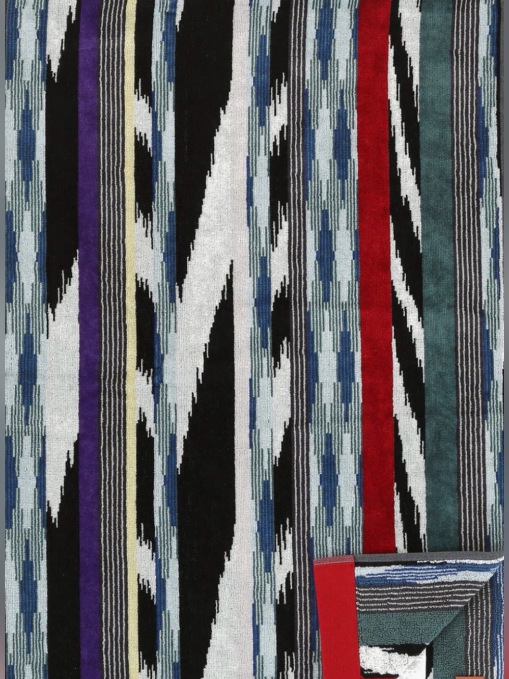 Missoni Beach big towel.
Made in Italy.  Size 39.5" x 69"
Multicolor. Beautiful